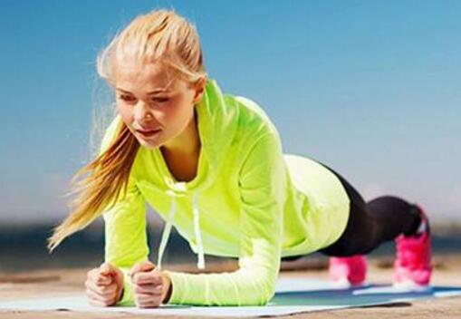 平板支撑对腰椎间盘突出有好处吗 不想加重病