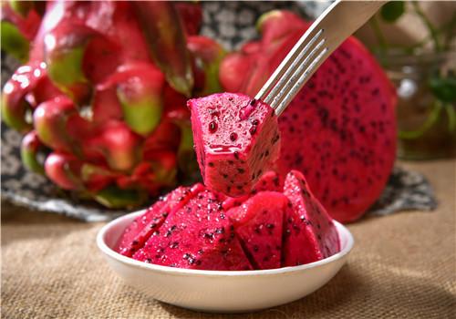 火龙果晚上可以吃吗