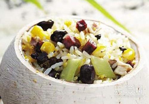 顺产月子餐第一周食谱,顺产第一周吃什么好,顺