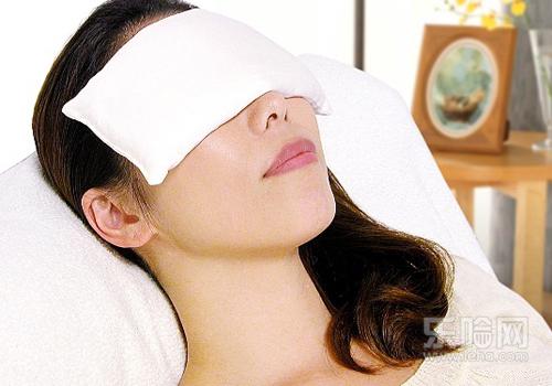 眼睛消肿是热敷还是冷敷,眼睛肿了热敷还是冷