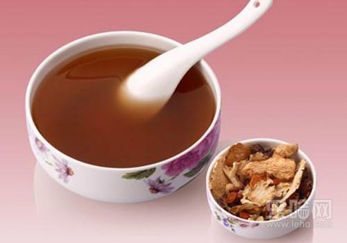 顺产月子餐第一周食谱,顺产第一周吃什么好,顺