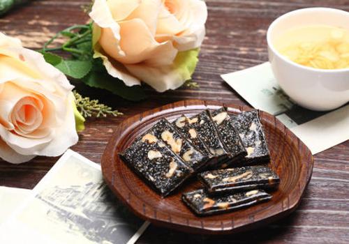 产后可以吃阿胶吗,产后能吃阿胶吗,产后吃阿胶