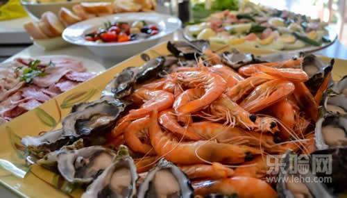 宝宝湿疹妈妈不能吃什么,宝宝湿疹母乳喂养忌