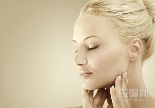 玻尿酸丰下巴的危害,下巴打玻尿酸的后遗症,玻