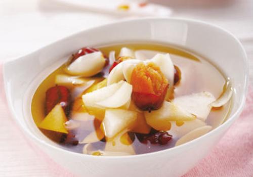 冰糖川贝炖雪梨婴儿可以吃吗