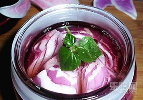 葱泡醋的功效与作用,白醋泡洋葱有什么功效,醋