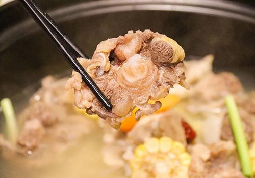 牛尾骨汤的功效与作用