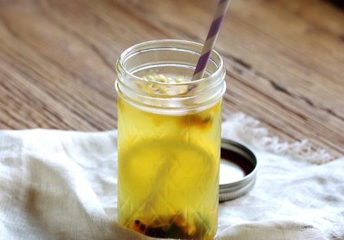 月经期可以喝百香果蜂蜜水吗