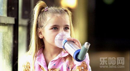 孕妇站着生孩子视频-站着分娩视频|分娩视频过