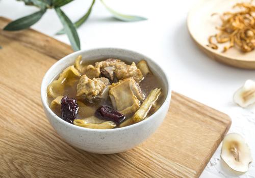 隔夜的冬瓜排骨汤还能喝吗 喝冬瓜排骨汤要注意什么 乐哈健康网