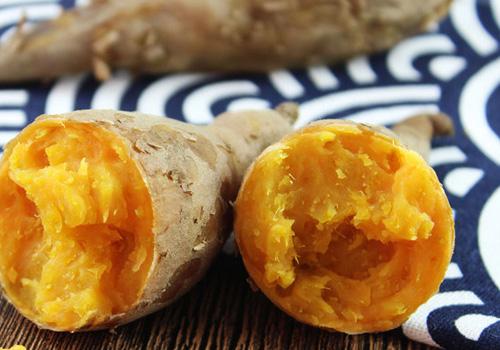 烤红薯和酸奶能一起吃吗