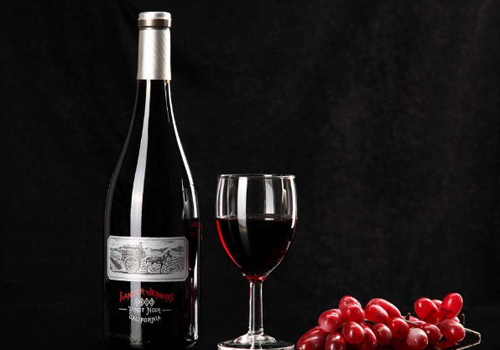 红酒加雪碧更容易醉吗