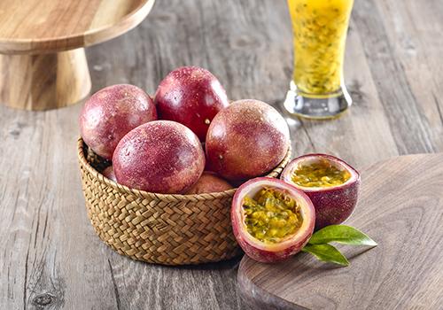 百香果的籽吞还是嚼碎