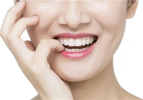 长智齿牙龈肿痛怎么办 长智齿的危害 乐哈健康网