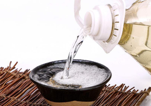 荨麻疹可以用酒擦吗