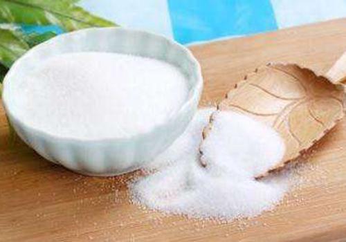 小苏打洗脸的正确方法