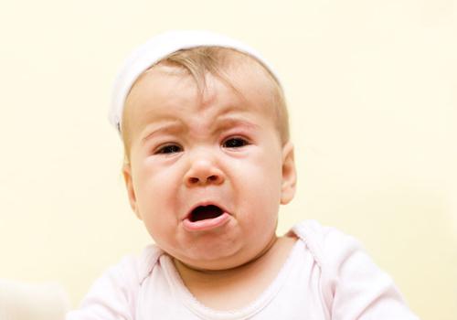 新生儿嗓子哭哑了能哭坏声带吗,新生儿嗓子哭