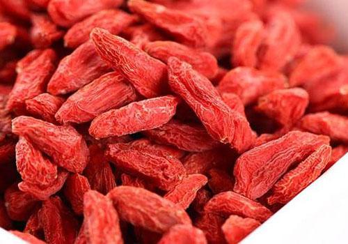 桑葚枸杞泡水喝的功效