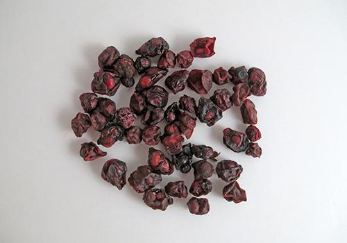 五味子黄芪泡水的功效 五味子黄芪能一起泡水喝吗?