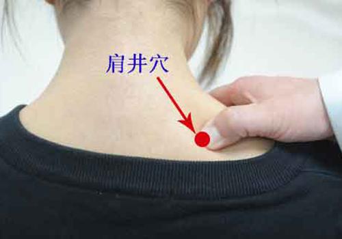 三伏贴能治颈椎病吗 三伏贴贴哪里缓解颈椎病