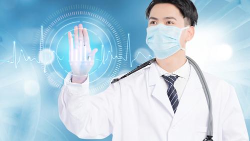 脚趾甲变绿是怎么回事,指甲变绿不治疗会怎样