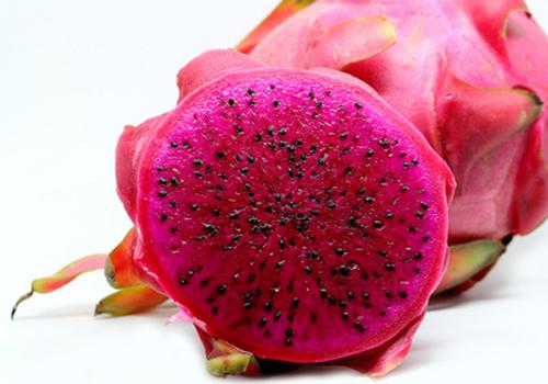 红心火龙果染色手上怎么洗 吃火龙果吃出血了