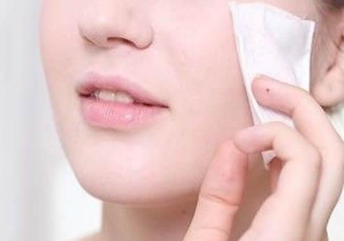 卸妆棉不用卸妆水 卸妆棉不用卸妆水能怎么用