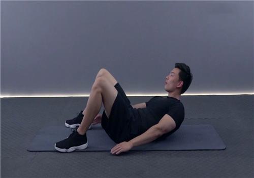 怎么练腹肌不伤腰 腰肌劳损怎么练腹肌