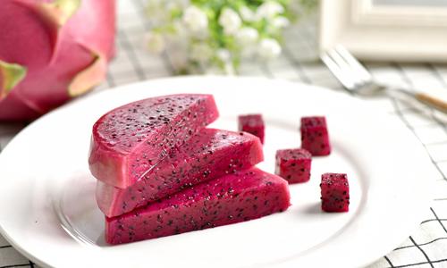 红心火龙果糖分高吗