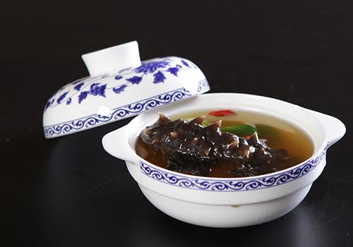 海参可以和鸡一起煲汤吗? 海参炖鸡的功效与作用