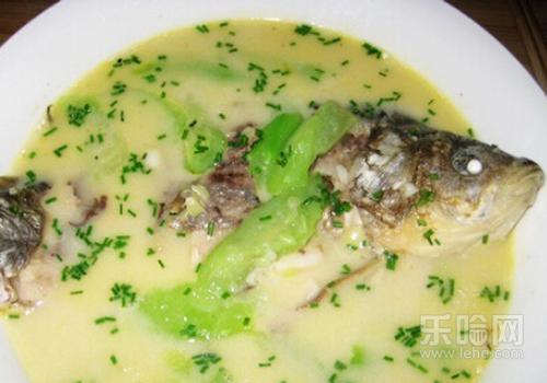 顺产月子餐第一周食谱,顺产第一周吃什么好,顺