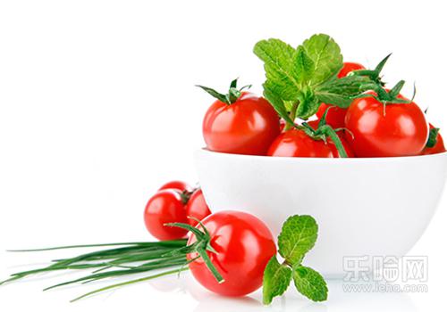 月子餐可以吃西红柿吗,坐月子可以吃西红柿吗