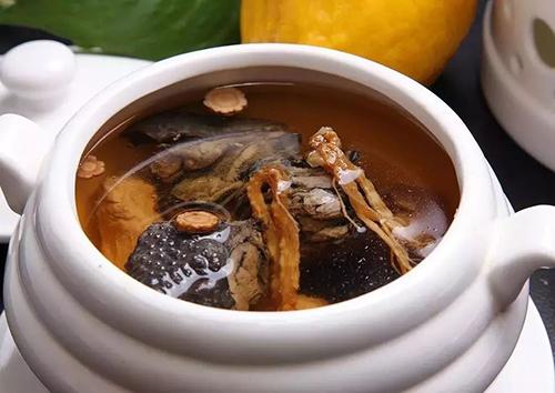 杜仲猪腰汤的功效与作用